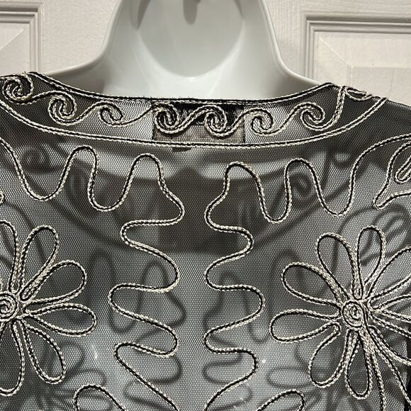 Valenti Black Sheer Embroidered Long Sleeve Cardigan Top Jacket Size S - Picture 12 of 17